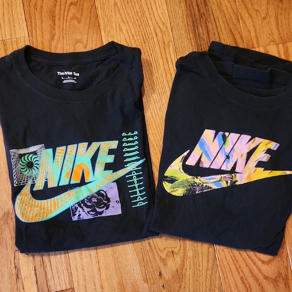 Nike Graphic Tee Bundle - Picture 1 of 5